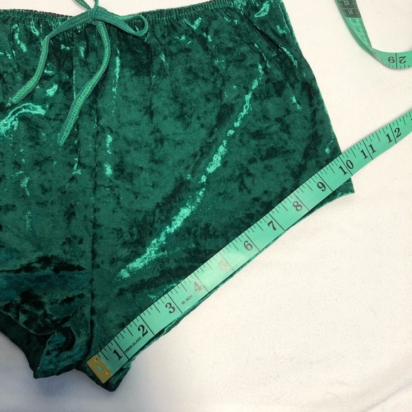 Emerald Green Velvet Pajama Set - Picture 11 of 16